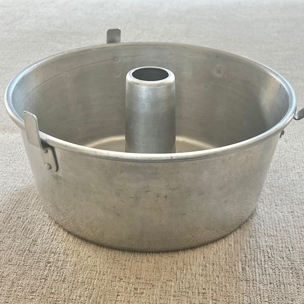 Vintage Wear-Ever No 198 Aluminum Angel Food Cake Pan 2 Piece 10 Inch USA Made